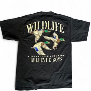 Bellevue Boys Wildlife Field and Supply Company black cotton t-shirt, size M